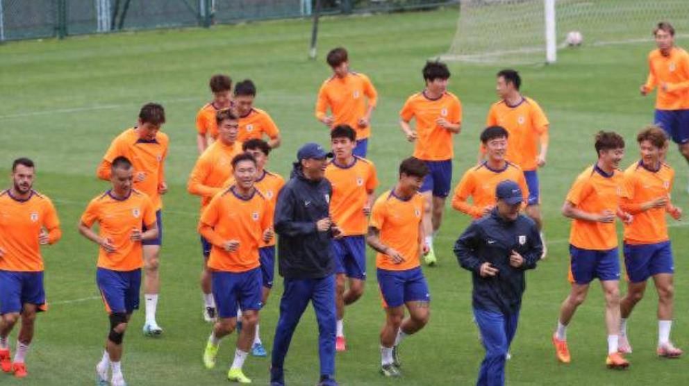 关于不来梅士气大振，欲冲击争夺战绩的信息